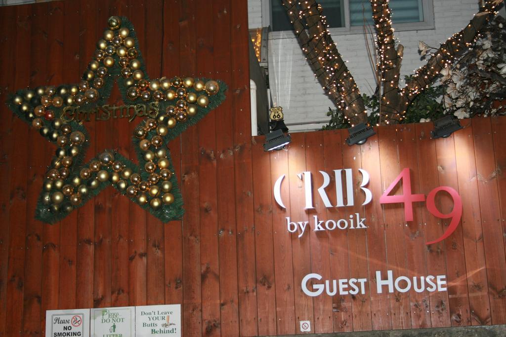 Crib 49 Guesthouse - Foreigner Only Soul Exteriér fotografie