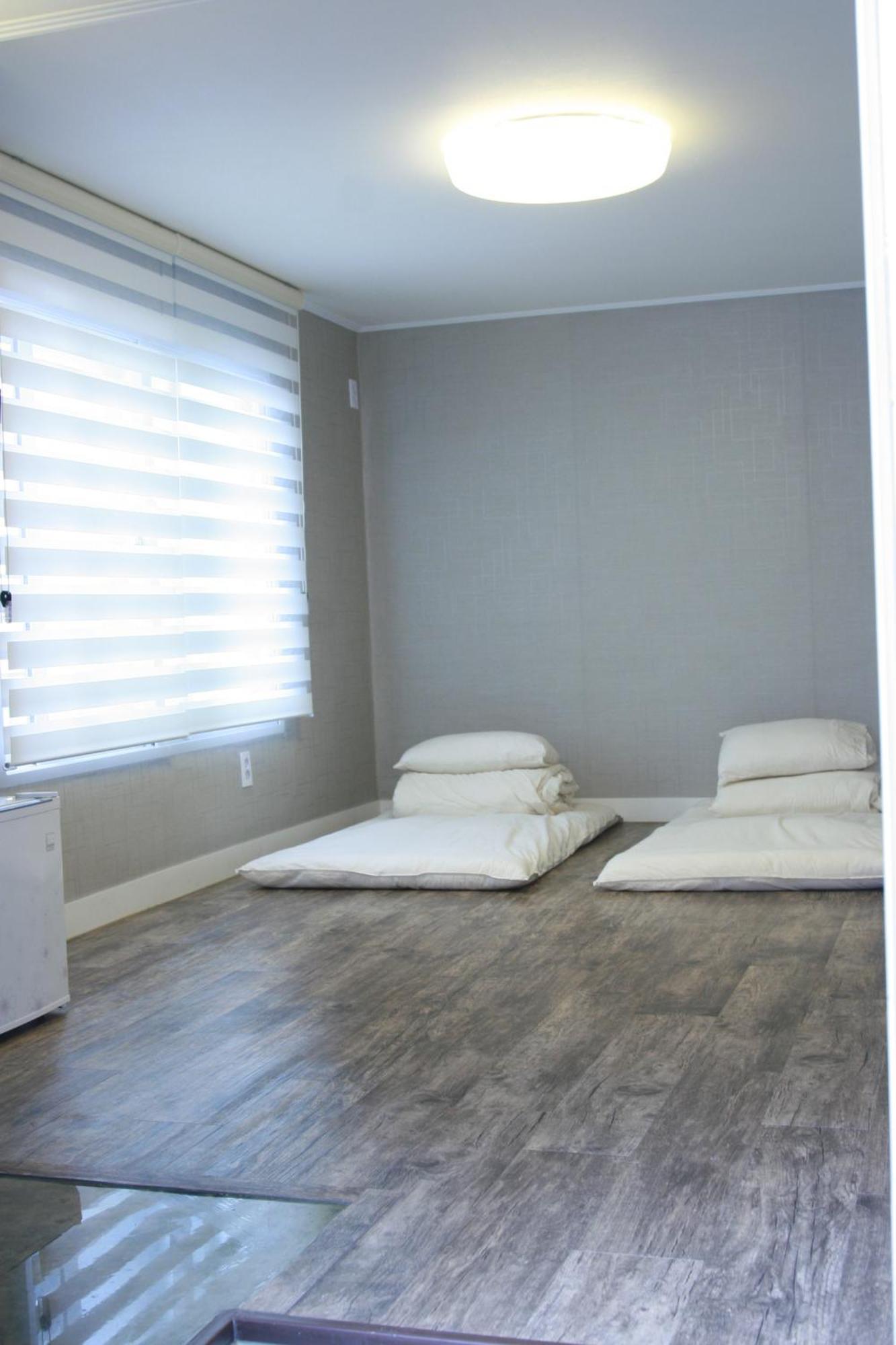 Crib 49 Guesthouse - Foreigner Only Soul Pokoj fotografie